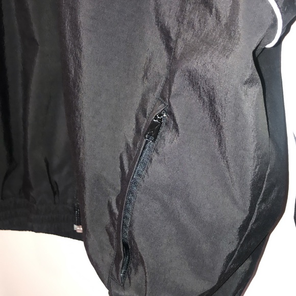 Sold - Picture 4 of 6